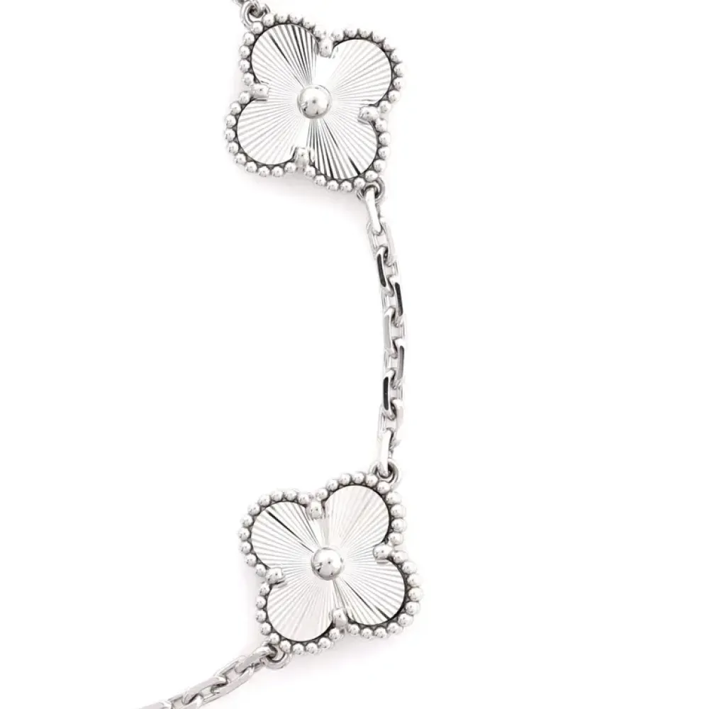 Van Cleef & Arpels White gold bracelet