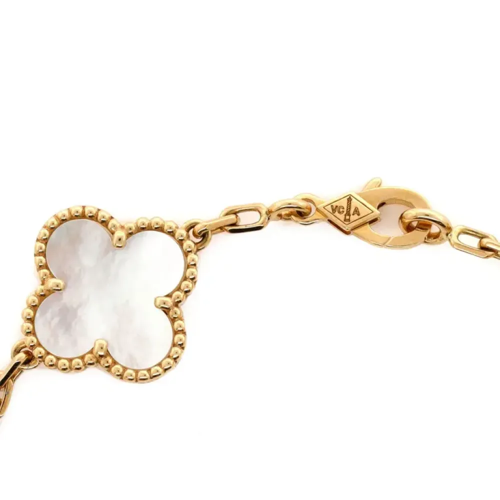 Van Cleef & Arpels Yellow gold bracelet