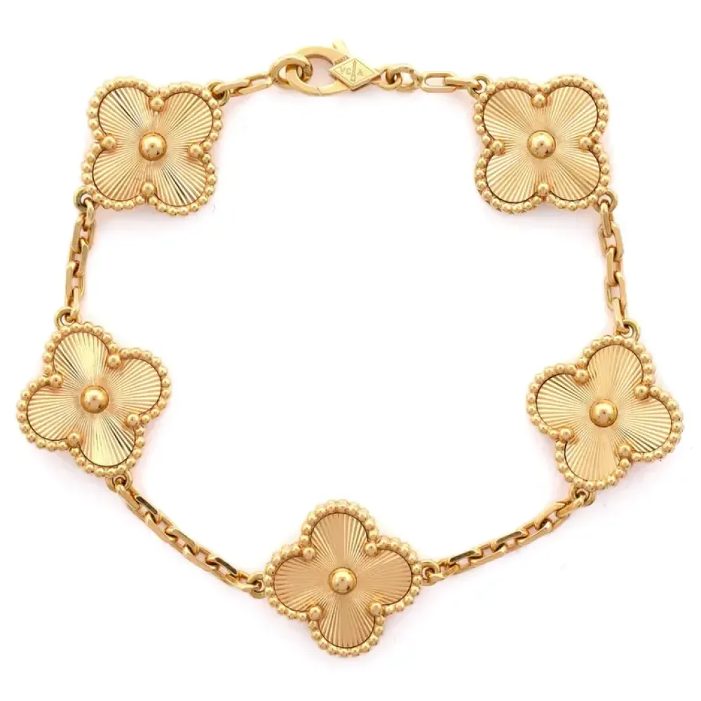 Van Cleef & Arpels Yellow gold bracelet